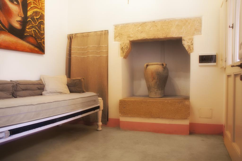 Dimora Romantica Ugento Buitenkant foto